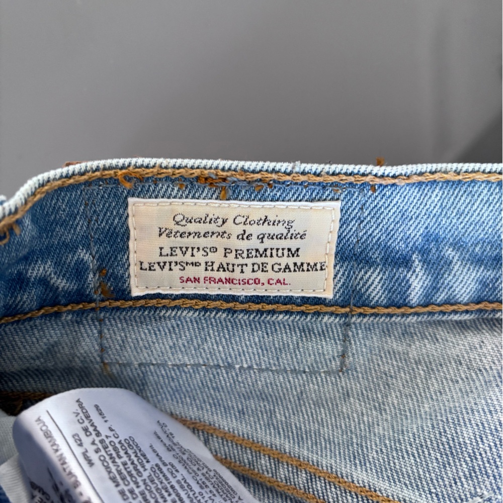 Levi's Blue Straight Leg Jeans Classic Denim - Picture 8 of 10